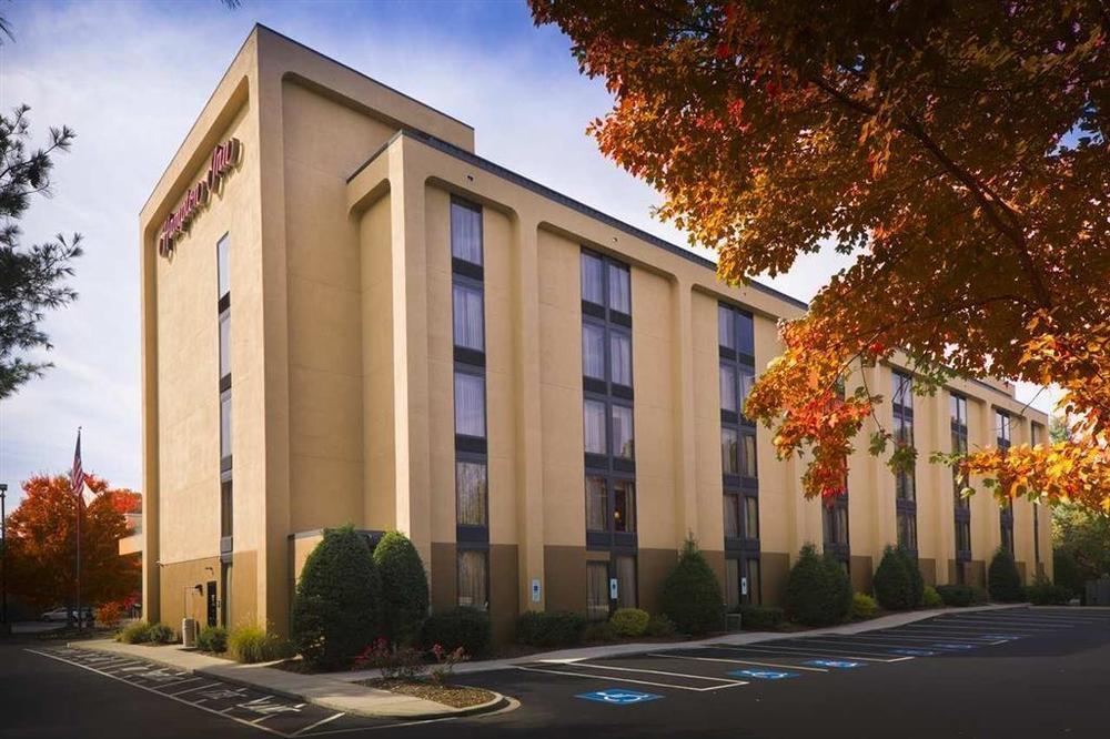 Hampton Inn Asheville - Biltmore Area Экстерьер фото