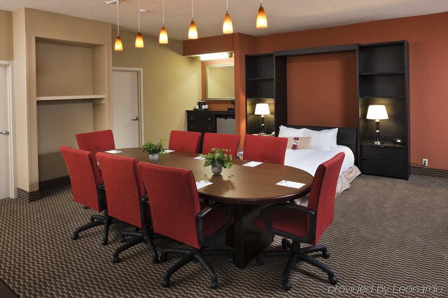 Hampton Inn Asheville - Biltmore Area Бизнес фото