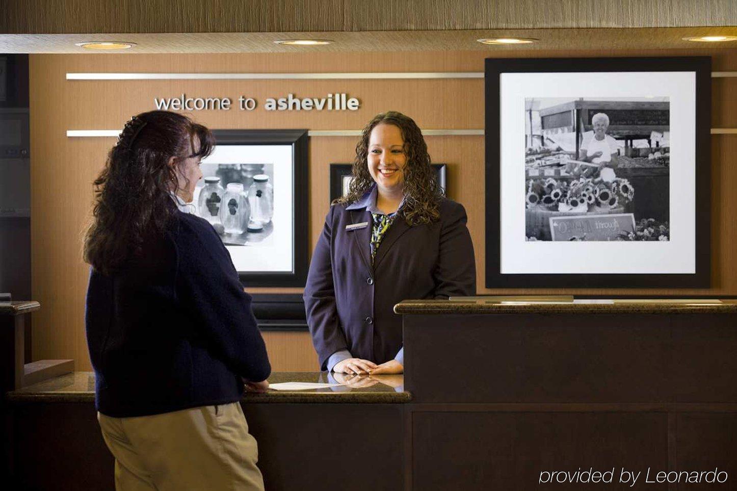 Hampton Inn Asheville - Biltmore Area Интерьер фото