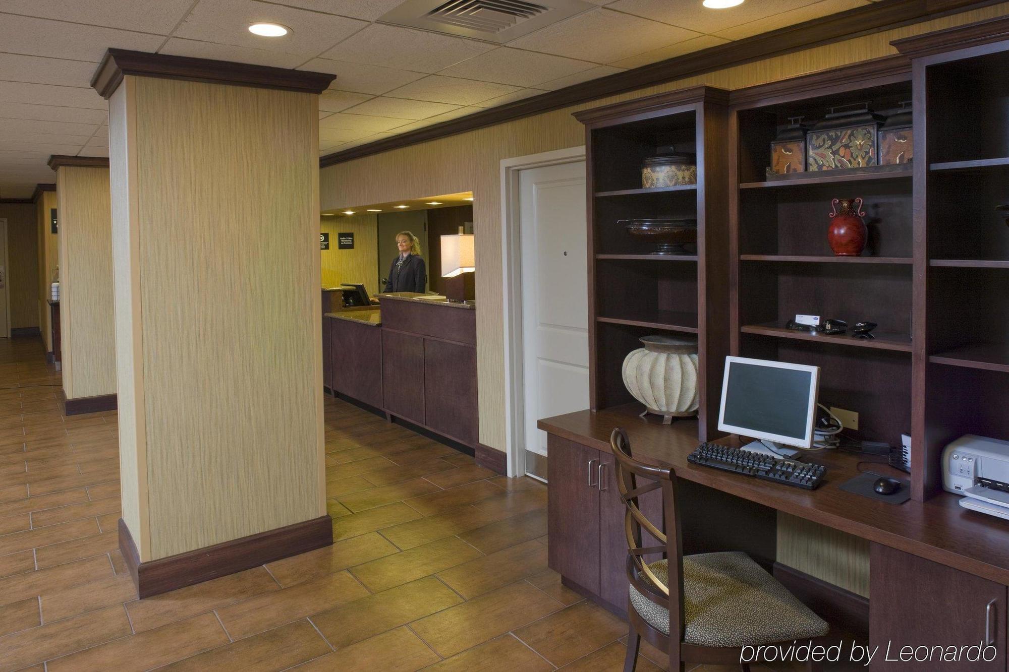 Hampton Inn Asheville - Biltmore Area Экстерьер фото